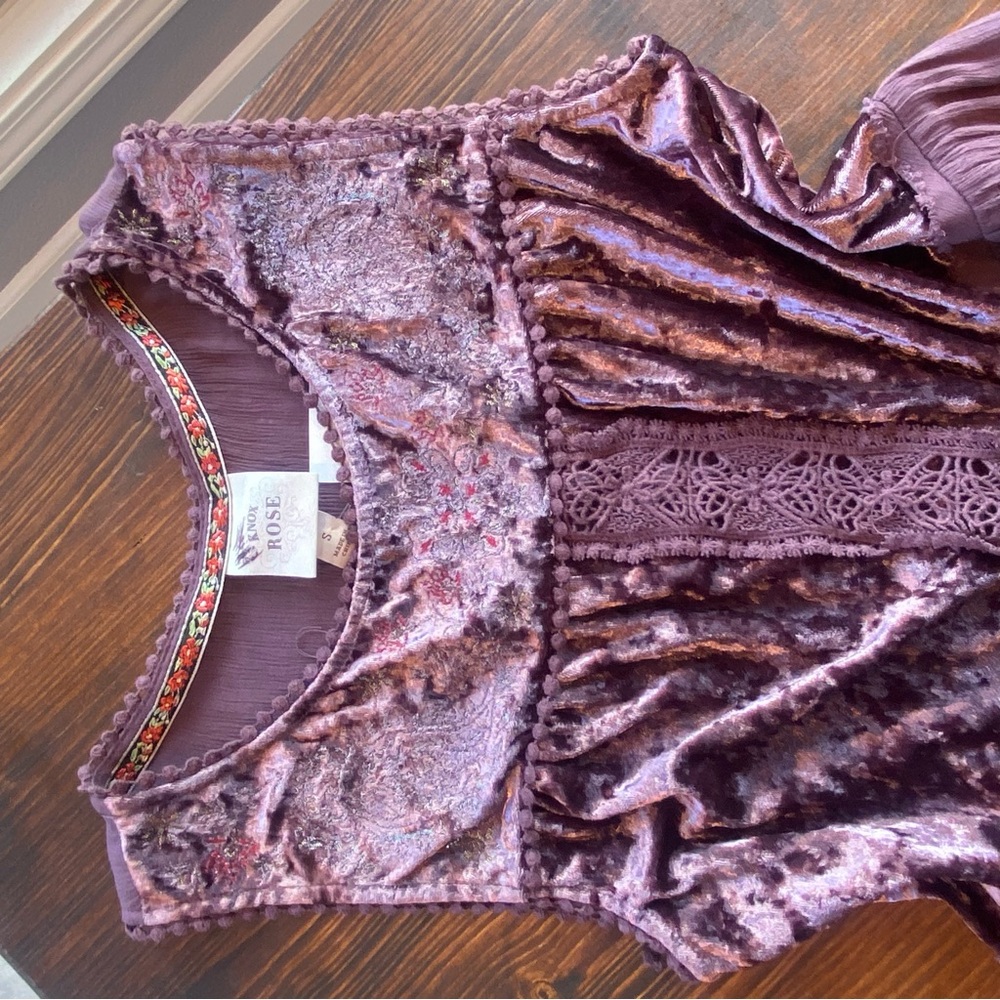 Velvet Lace Trim Top - Picture 9 of 9